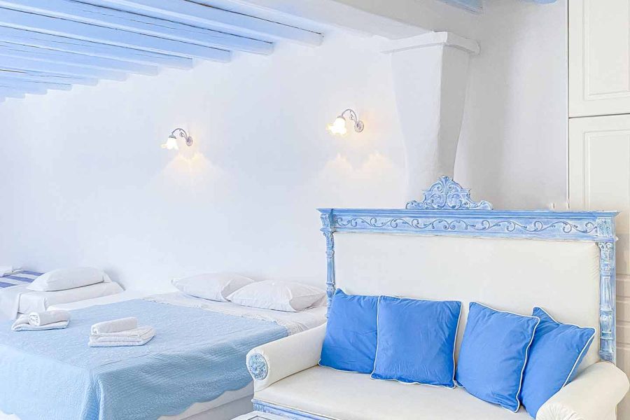 Blue Harmony Suites of Mykonos – Queen Suite for 4 guests
