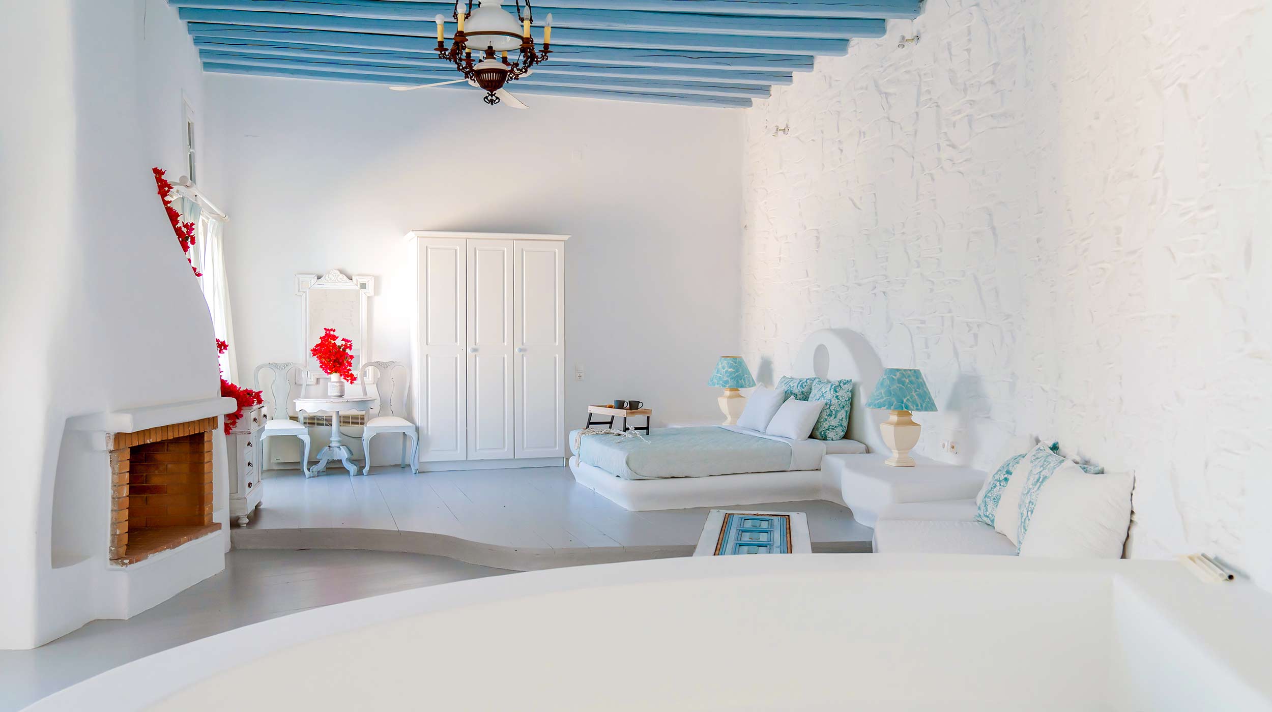 Villa Boufla – Luxury Suite with Spa Bath with Sea View