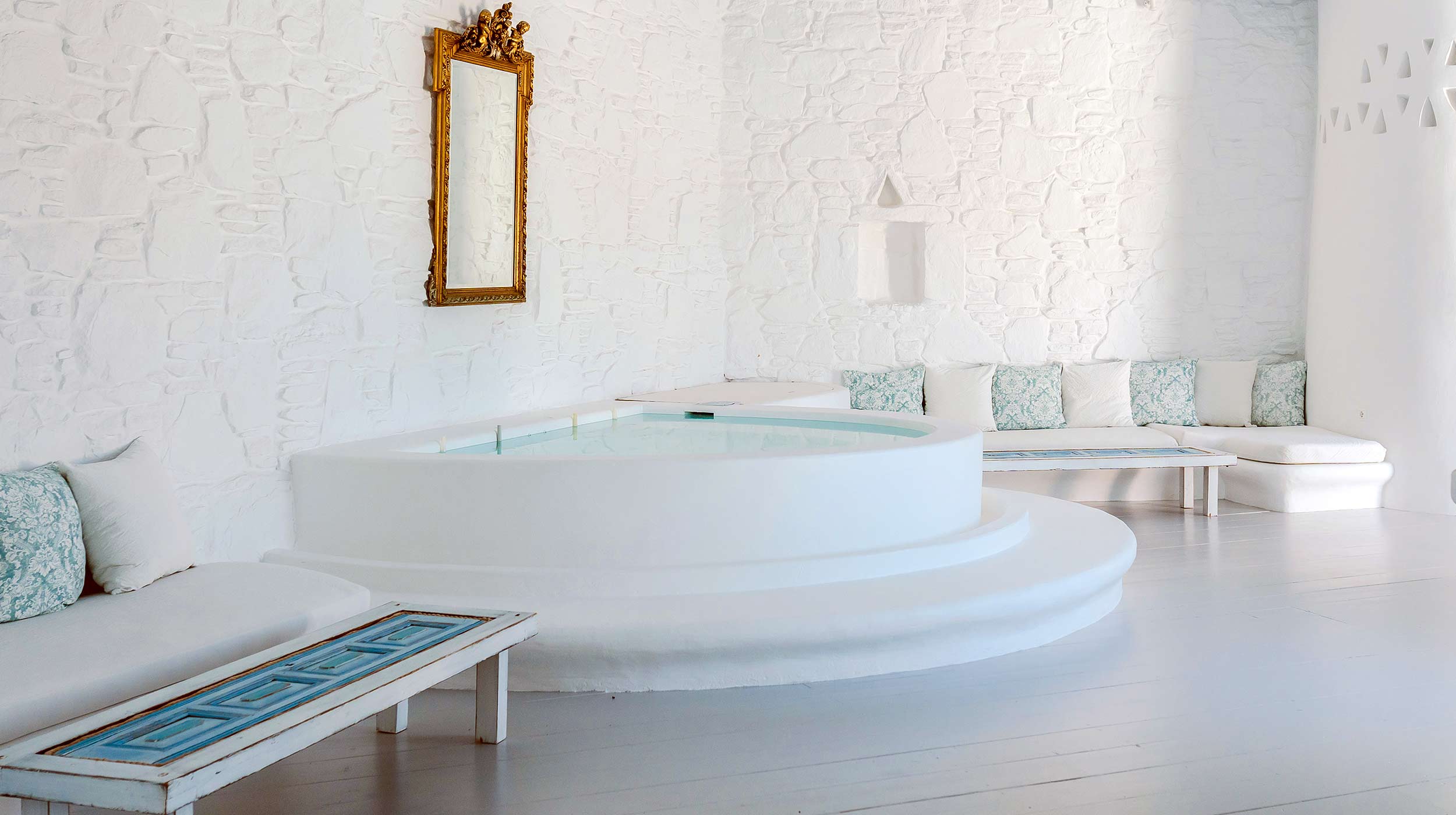 Villa Boufla – Luxury Suite with Spa Bath with Sea View