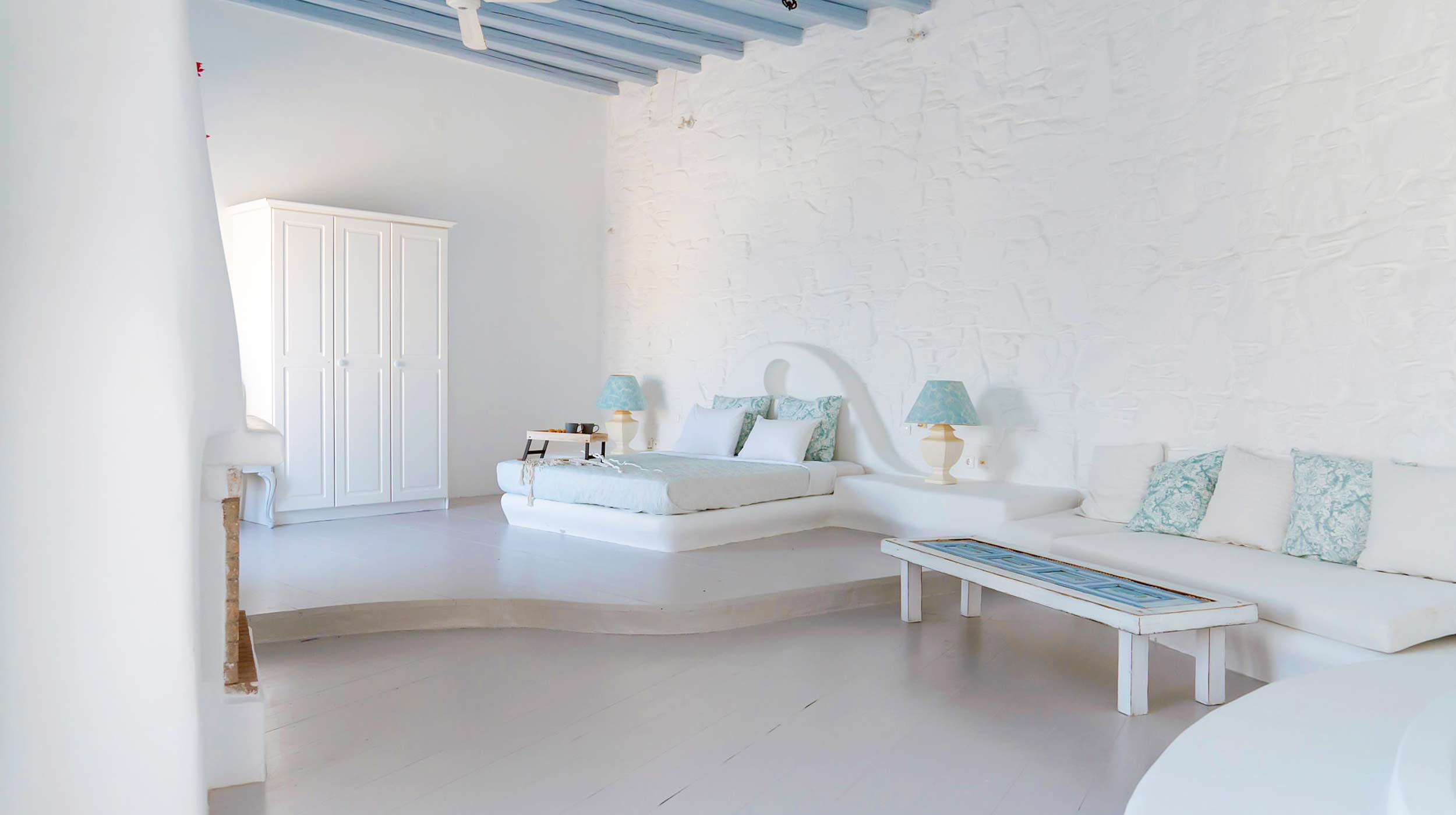 Villa Boufla – Luxury Suite with Spa Bath with Sea View