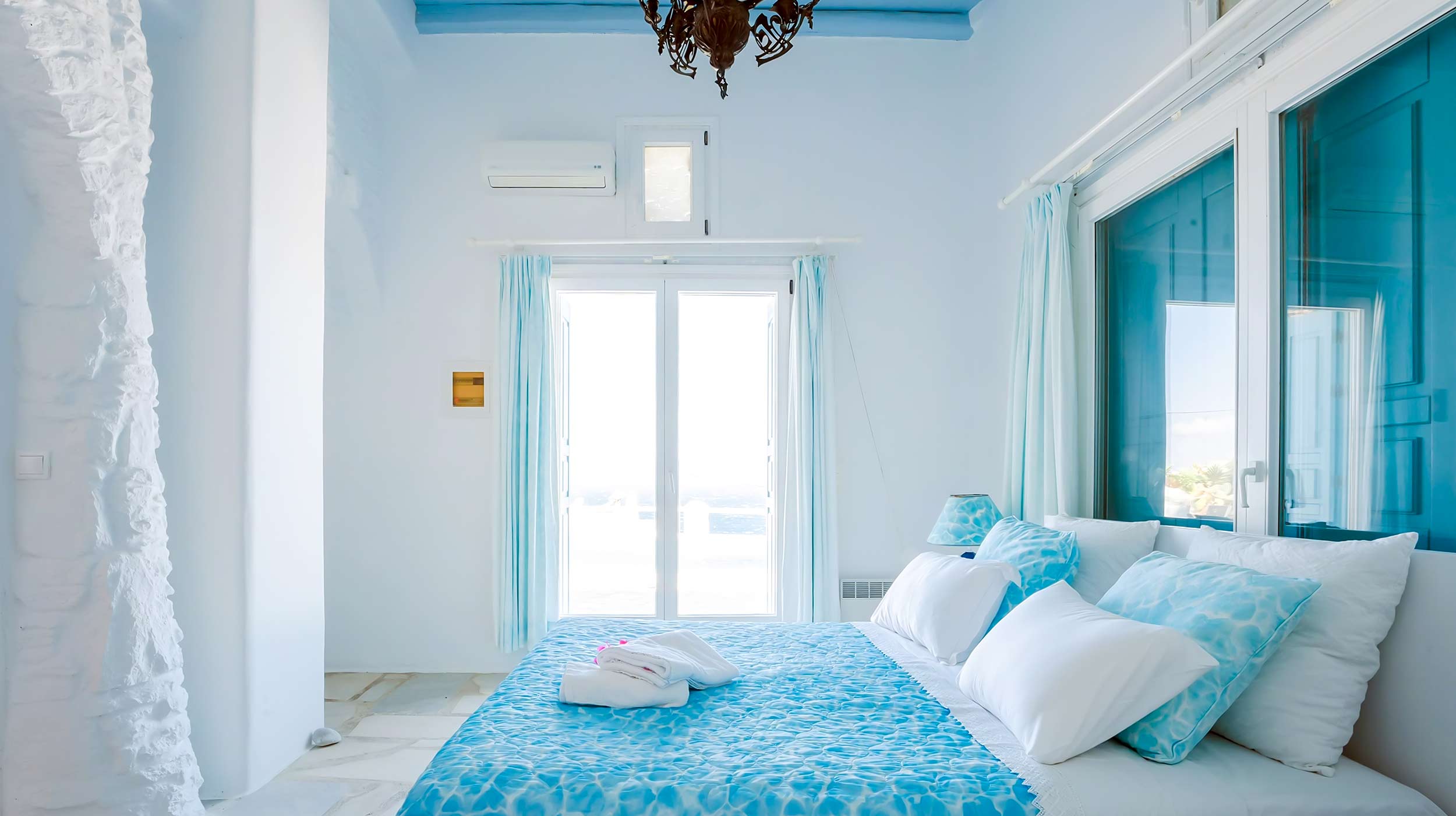 Villa Boufla – Executive Holiday Home with Sea View