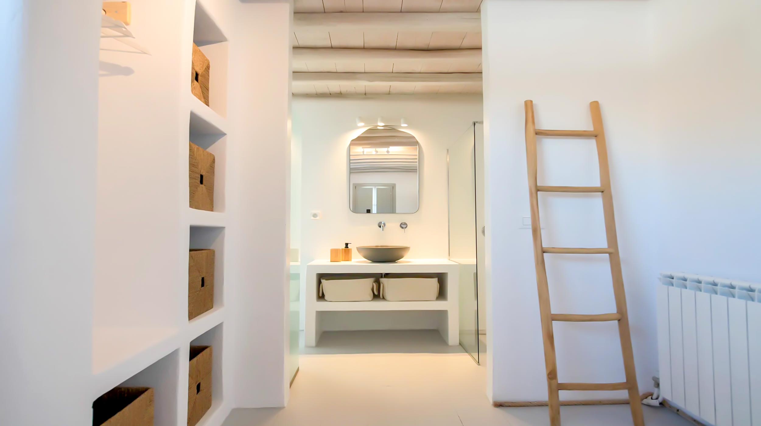 Private Villa for 11 guests