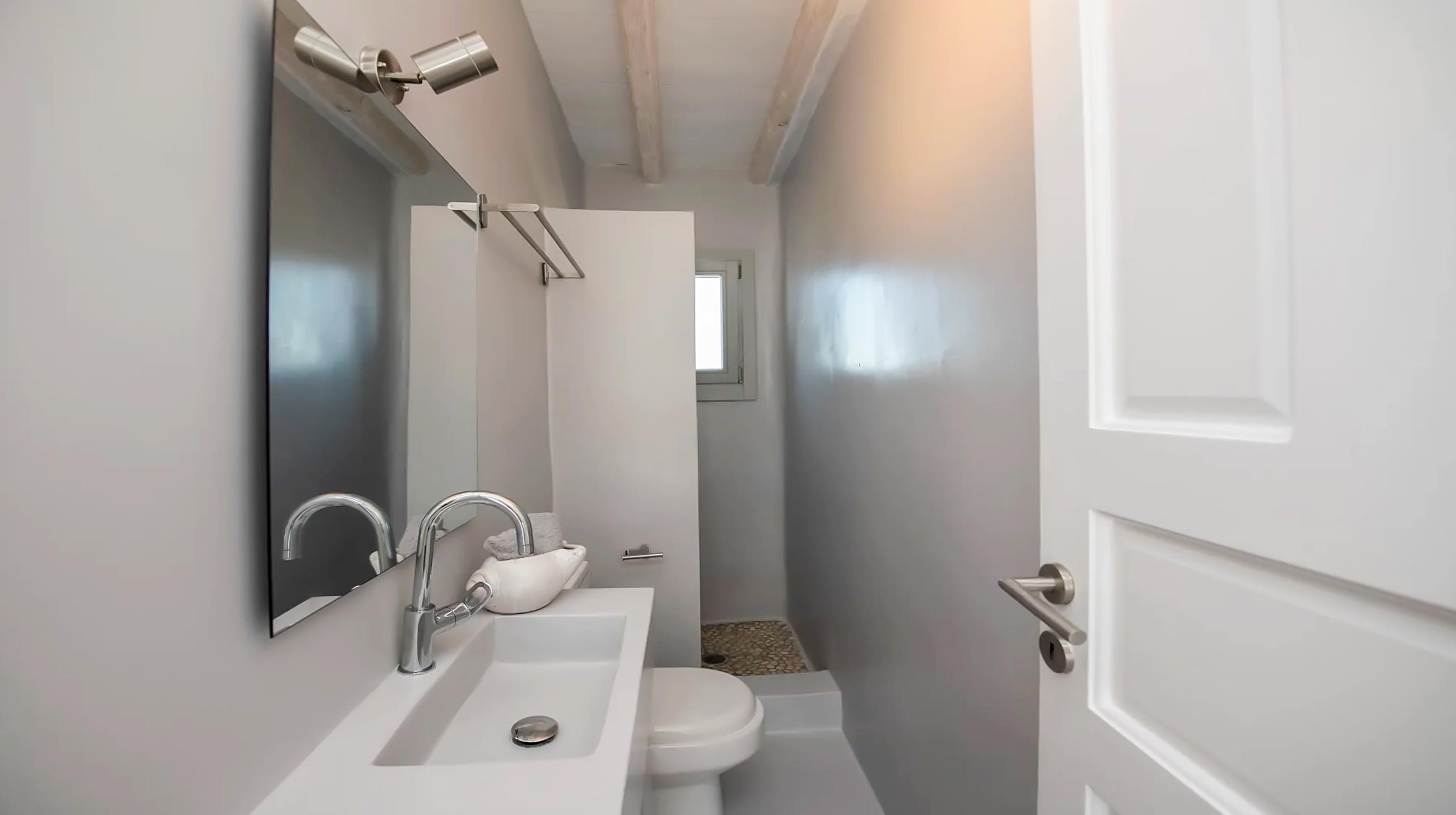 Private Villa for 11 guests