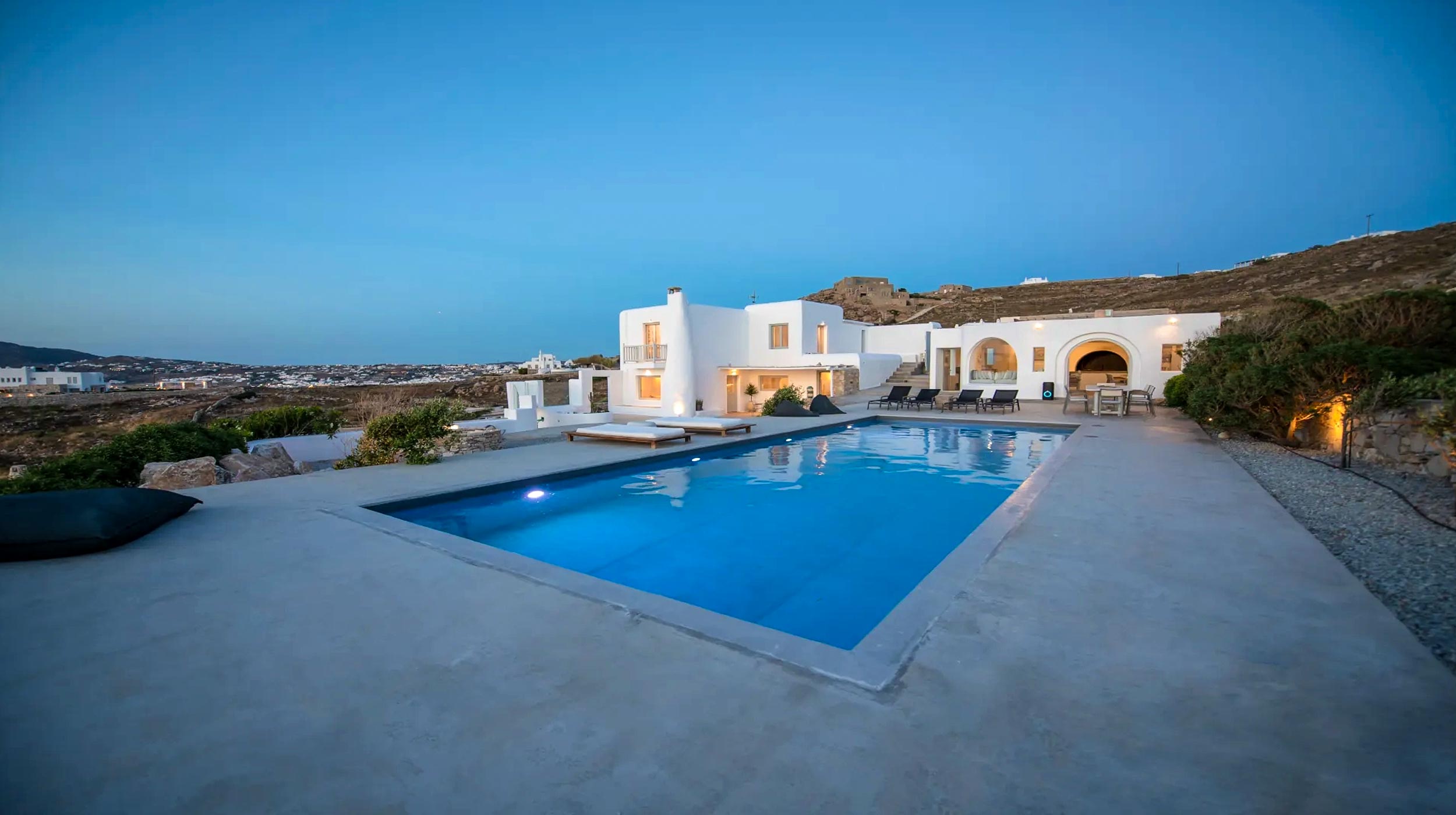 Private Villa for 11 guests