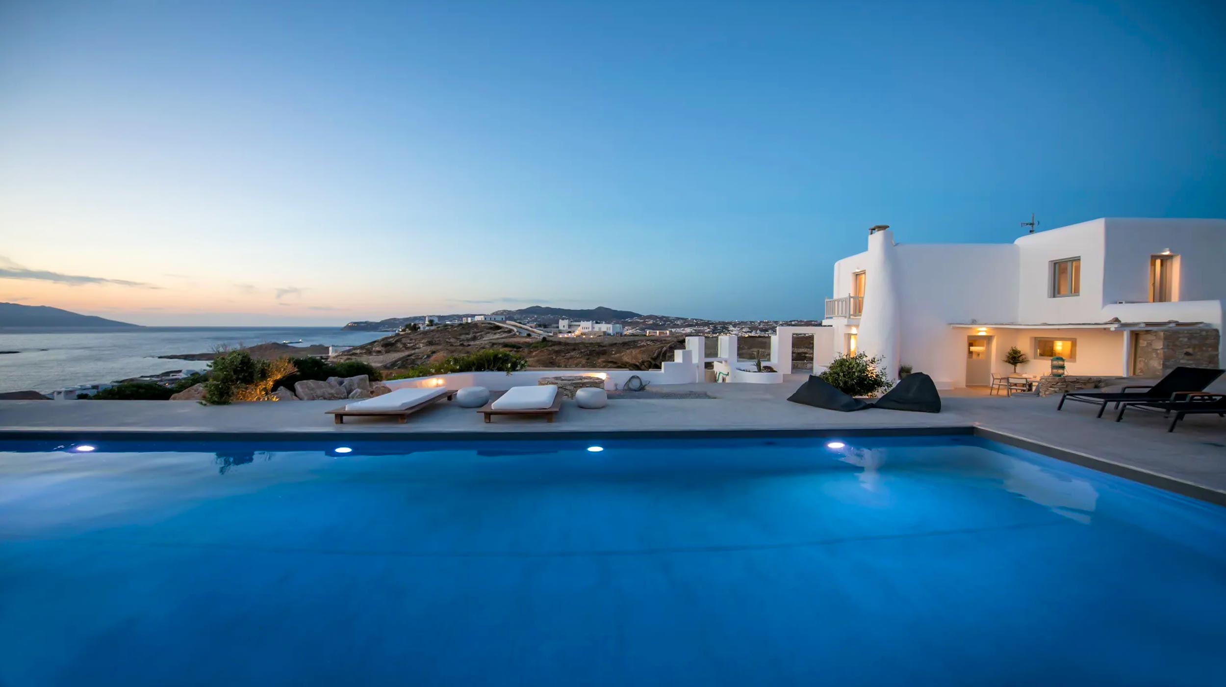 Private Villa for 11 guests